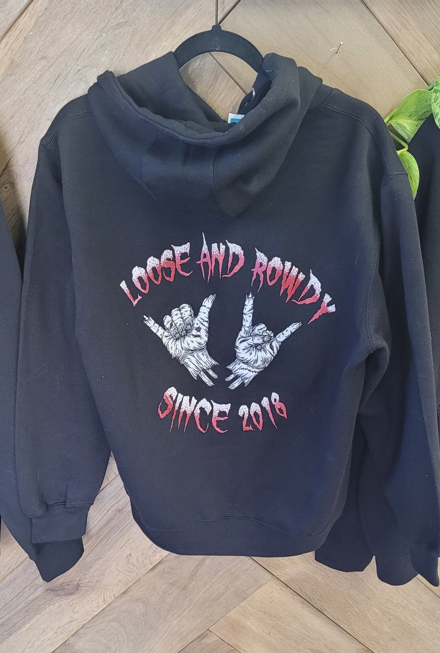 Syndicate Hoodies "Loose And Roundy Since 2017"